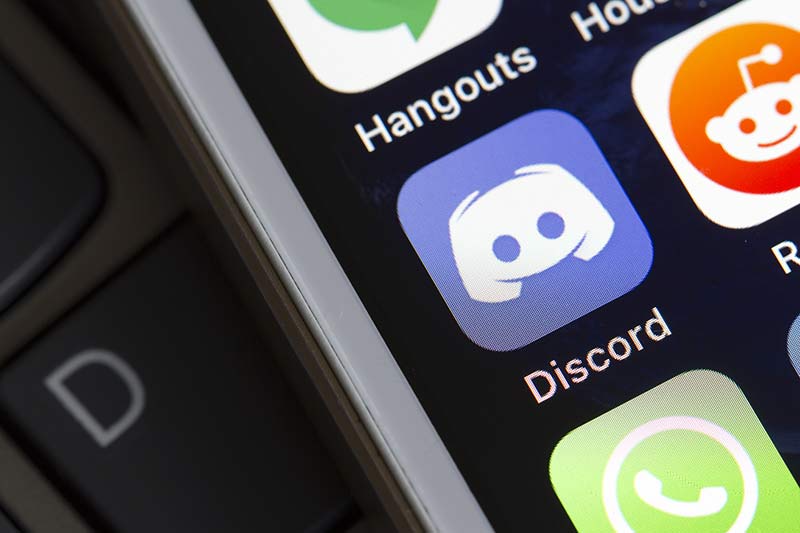 attackers blowing up discord, slack with malware  