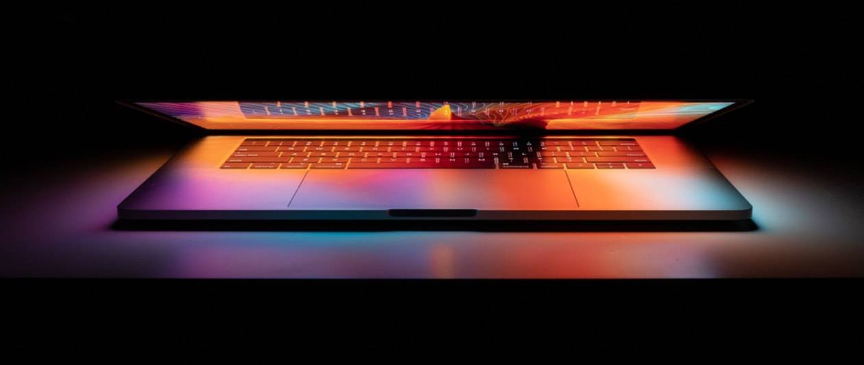 apple says amount of malware on macs 'no longer acceptable'