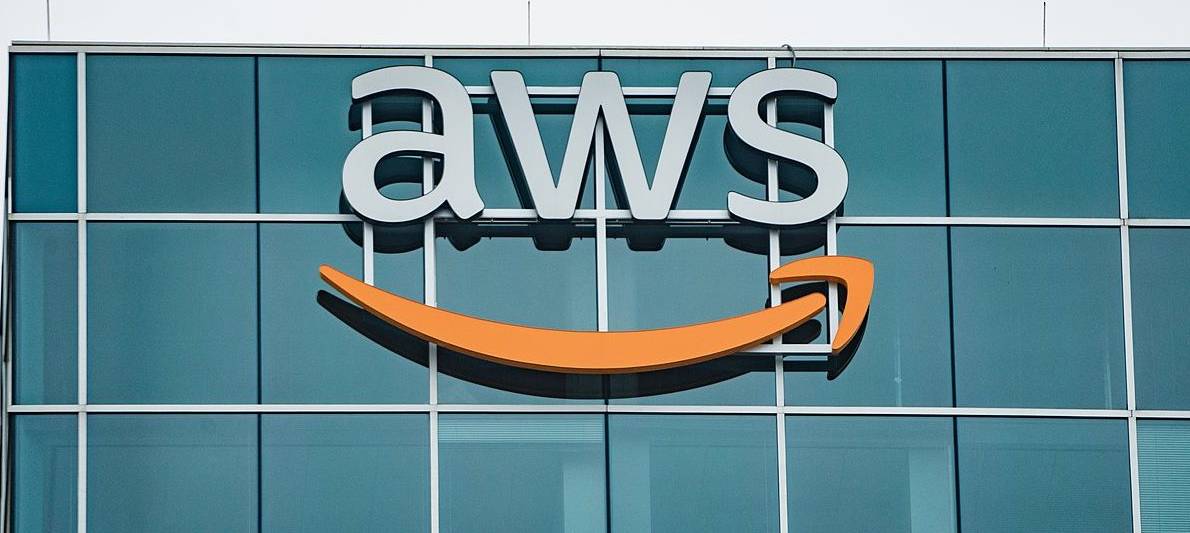 aws offers free online training for cloud architects