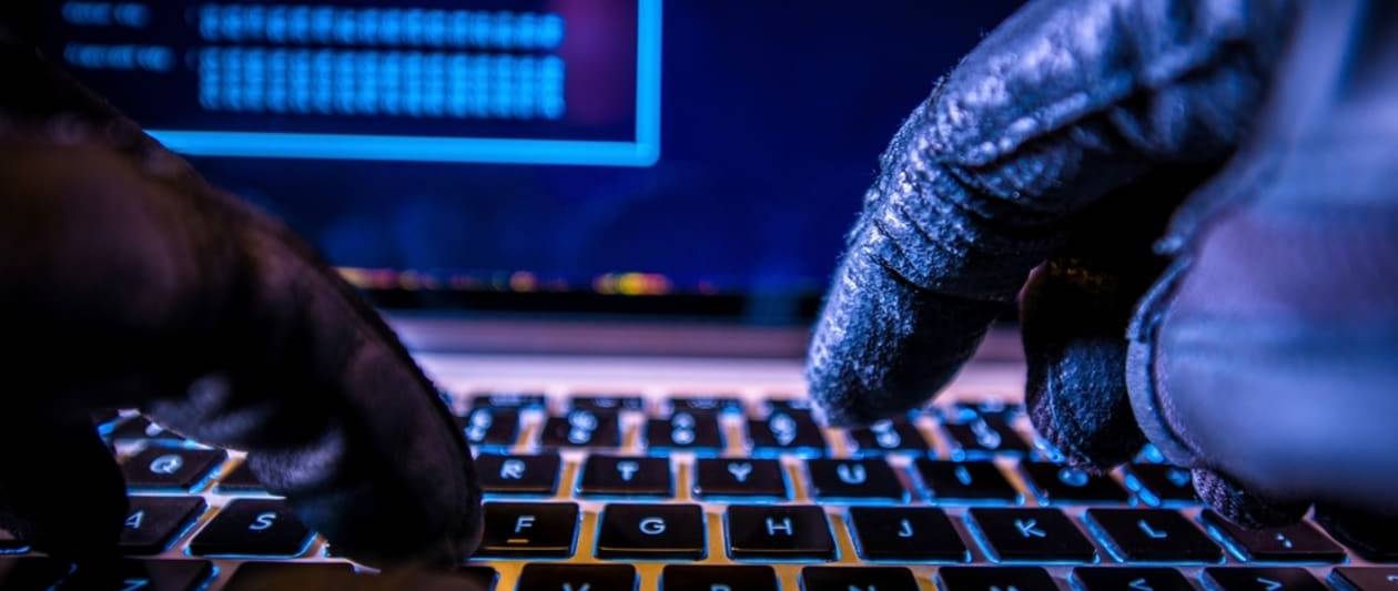 fbi hacker is selling robinhood customer data on hacking forum