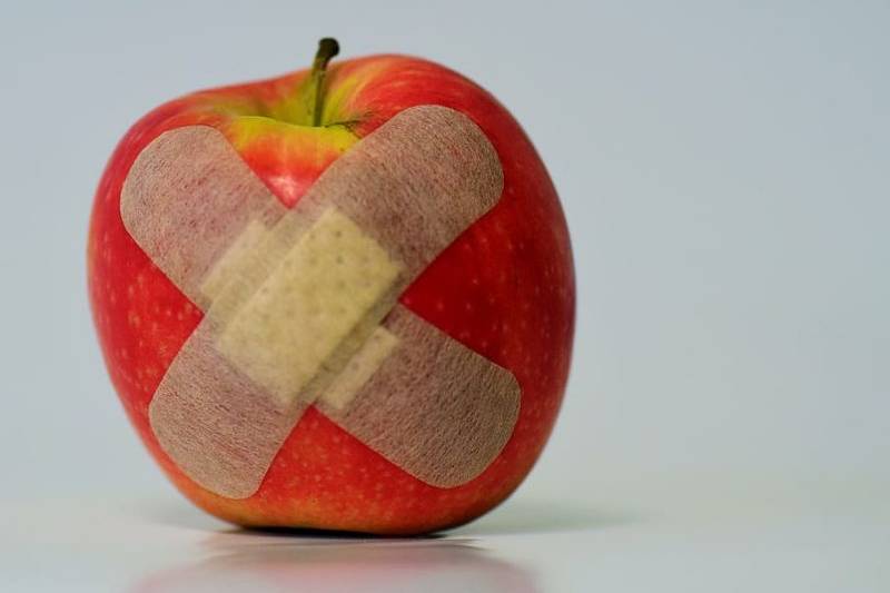 apple fixes 2 zero day security bugs, one exploited in the