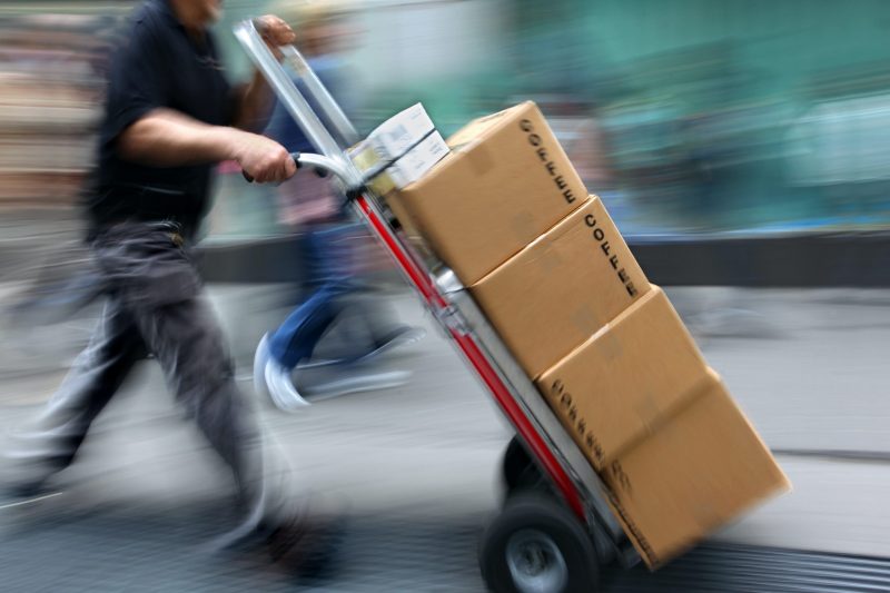 shipment delivery scams a fav way to spread malware