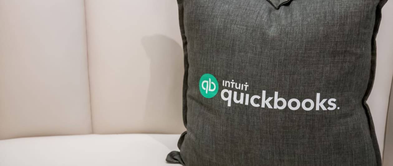 intuit issues yet another phishing warning to quickbooks customers