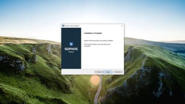 Sophos antivirus installation complete shown in window